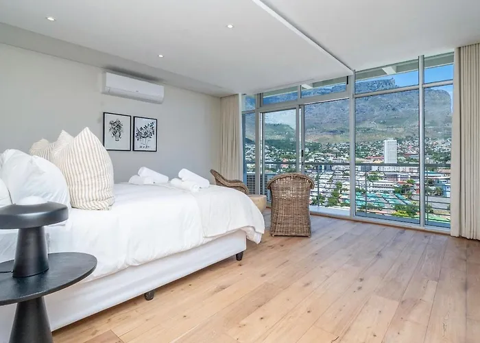 Penthouse With Majestic Views